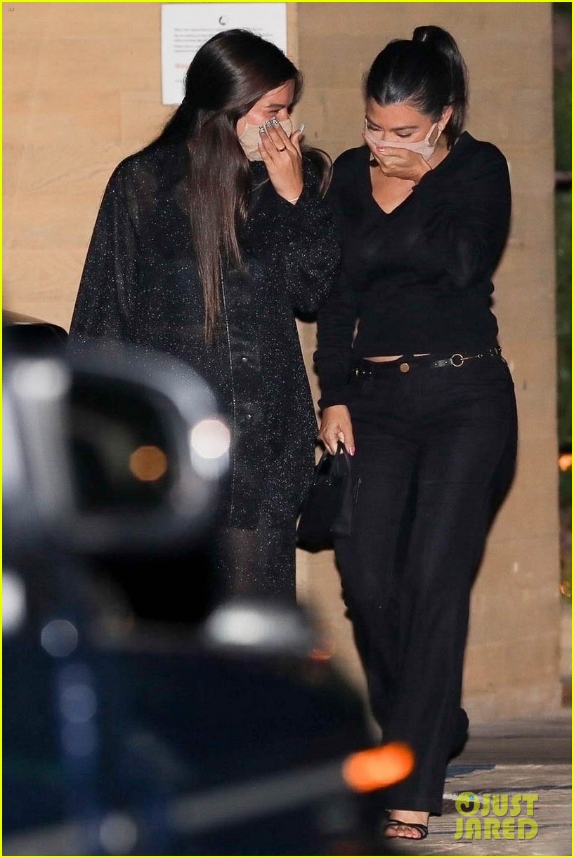 Addison Rae Posts New TikTok Video with Kourtney Kardashian's Family, Then Goes to Dinner with Her Again!