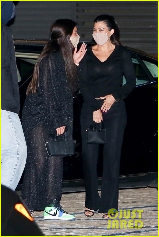 Addison Rae Posts New TikTok Video with Kourtney Kardashian's Family, Then Goes to Dinner with Her Again!