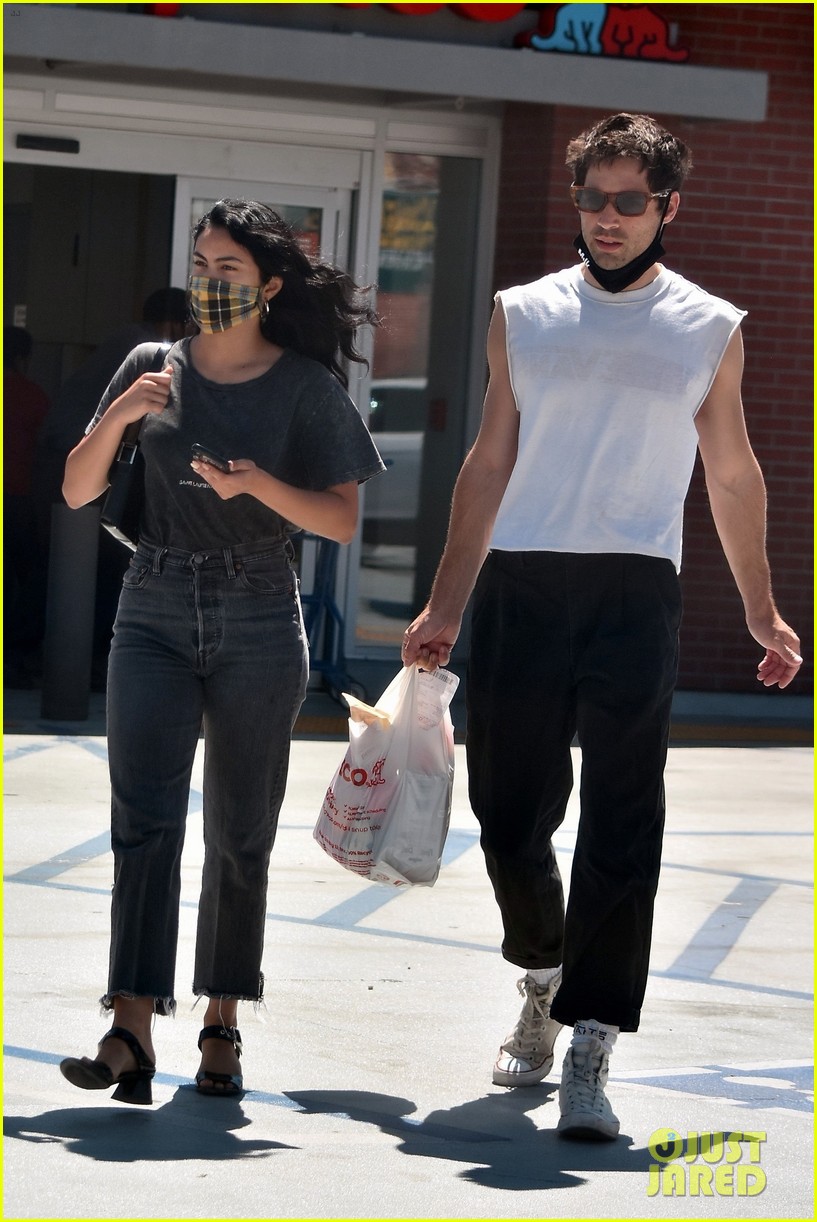 Camila Mendes & Grayson Vaughan Pick Up Goodies For Her Pup Truffle