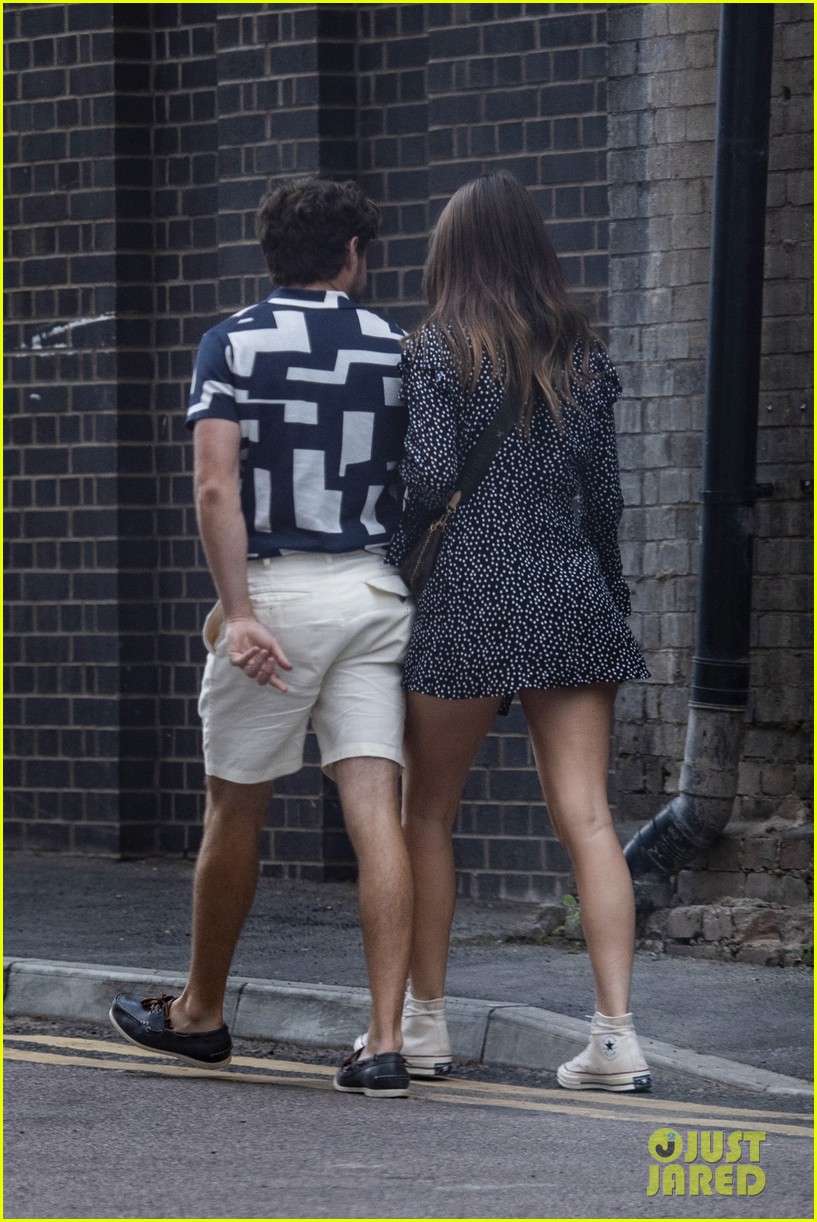Niall Horan Steps Out With His New Girlfriend Amelia Woolley