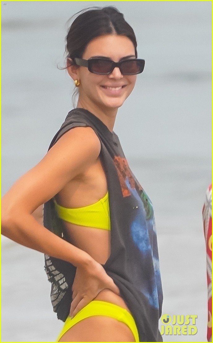 Kendall Jenner & Hailey Bieber Hang Out at the Beach in Malibu