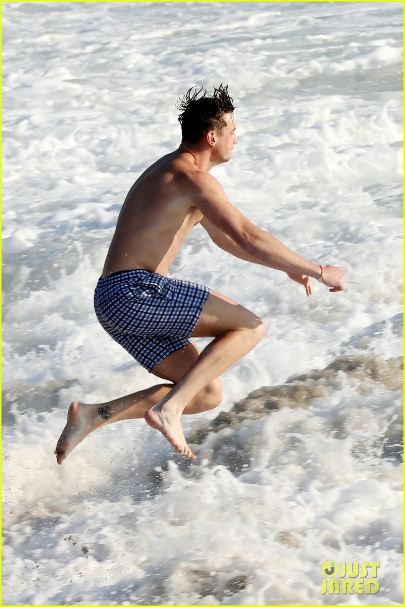 TikTok's Olivia Ponton Hits the Beach with Harry Jowsey - See the Photos!