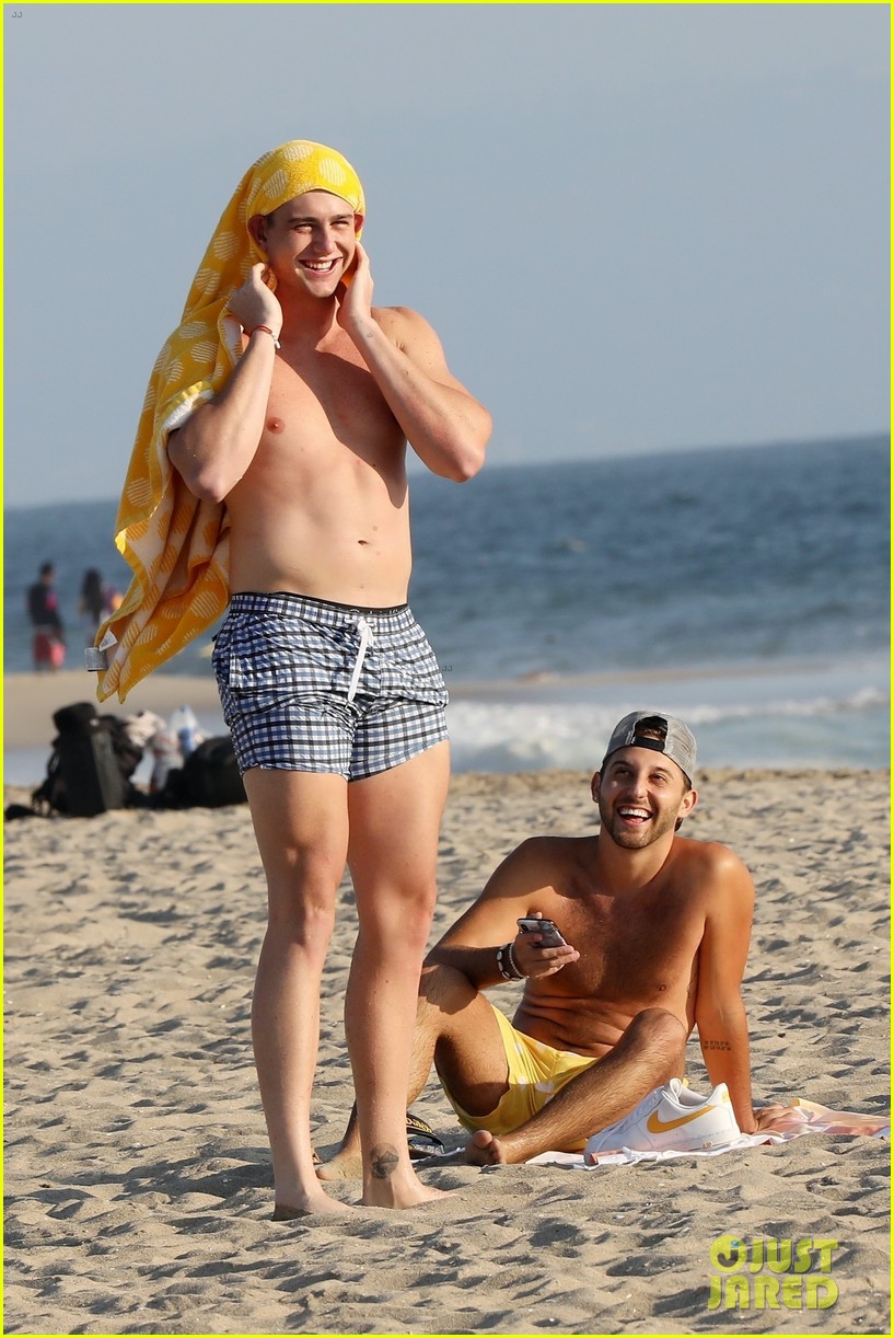 TikTok's Olivia Ponton Hits the Beach with Harry Jowsey - See the Photos!