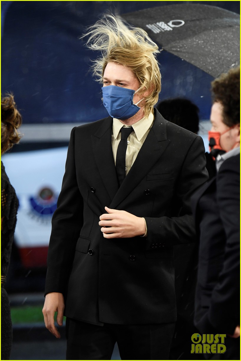 Joe Alwyn Gets Caught in a Storm at Film Festival in Spain