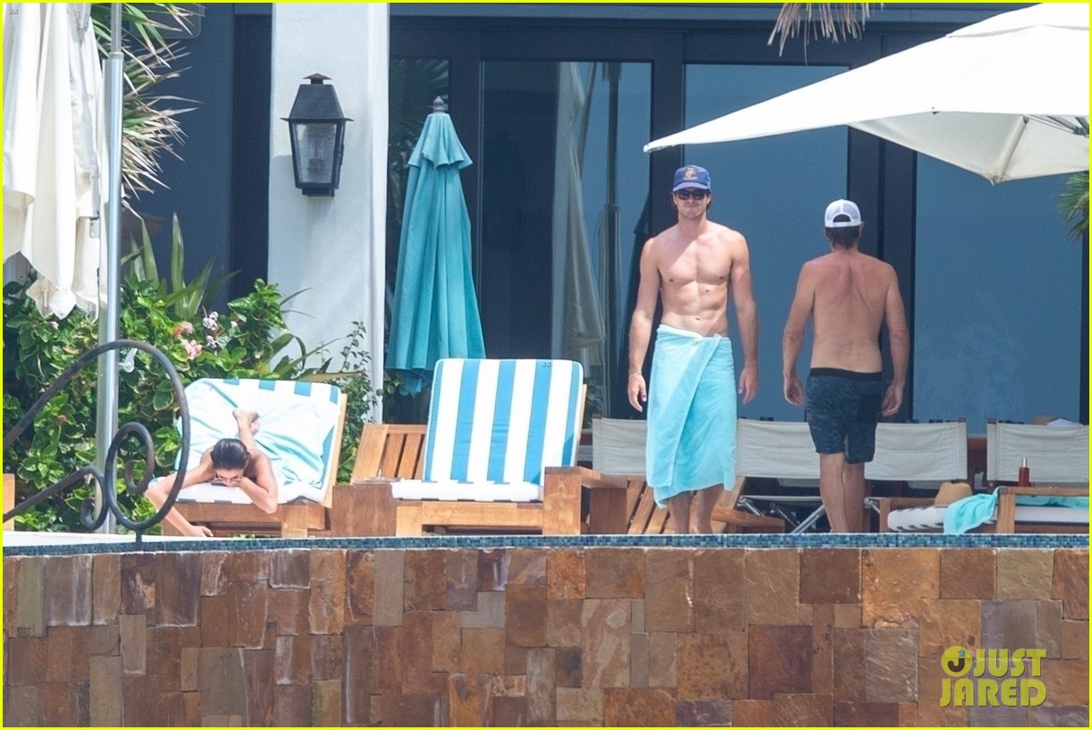 Jacob Elordi & Girlfriend Kaia Gerber Soak Up the Sun Together on Vacation