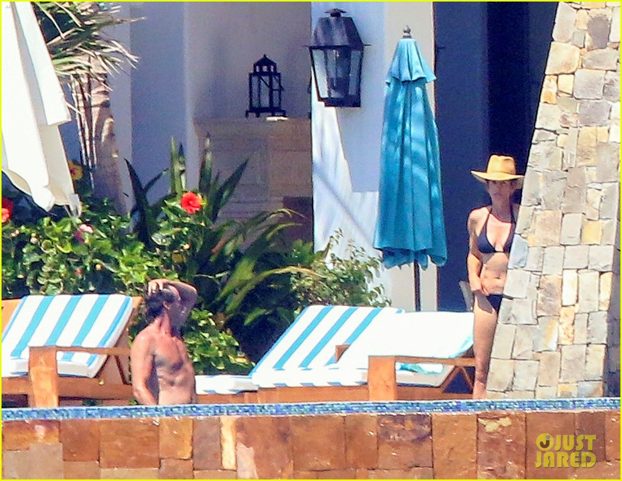 Kaia Gerber & Jacob Elordi Show Off Hot Bodies in Mexico - See Photos!