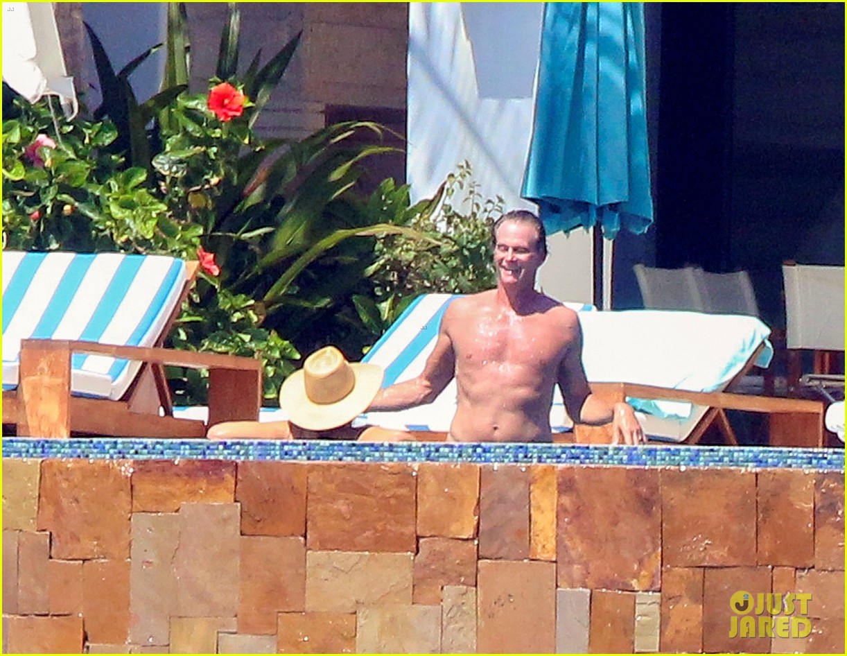 Kaia Gerber & Jacob Elordi Show Off Hot Bodies in Mexico - See Photos!