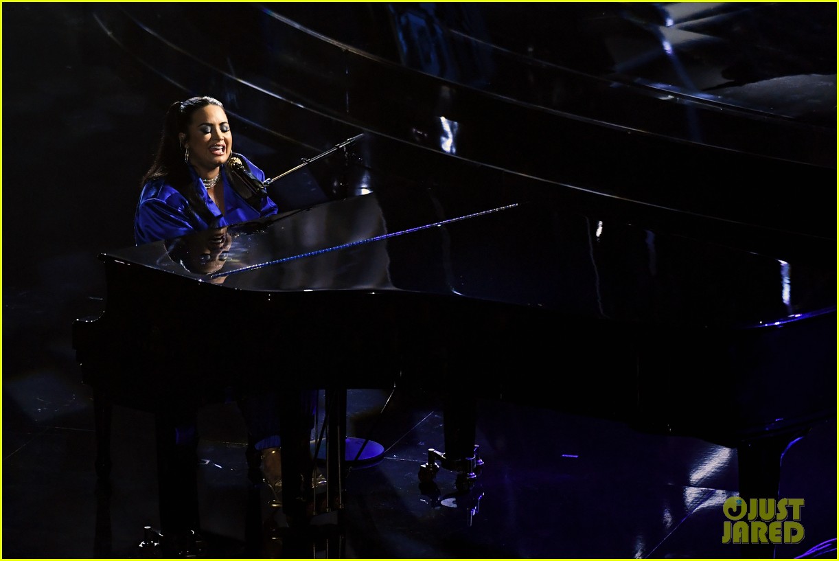 Demi Lovato Drops 'Commander In Chief' Music Video After Billboard Music Awards Performance - Watch Now!