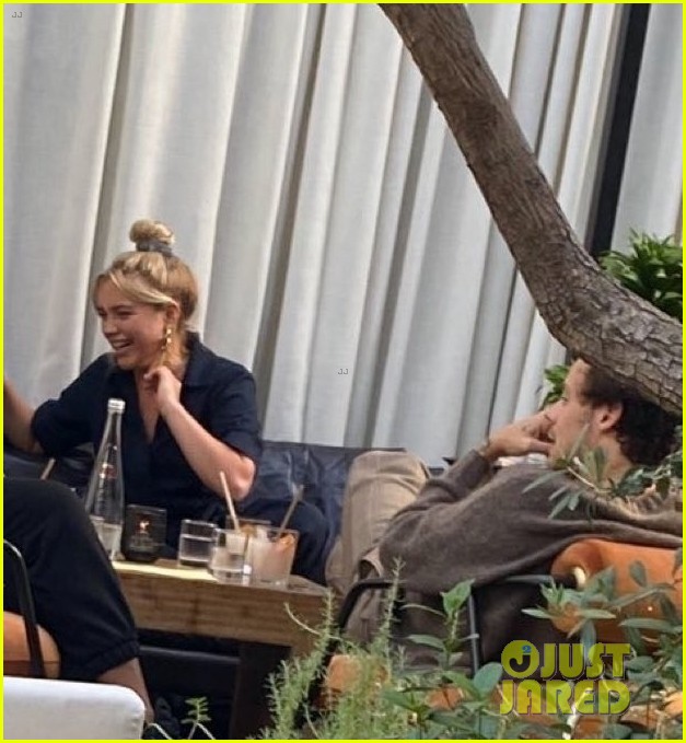 Harry Styles & Florence Pugh Get In Some Cast Bonding In LA