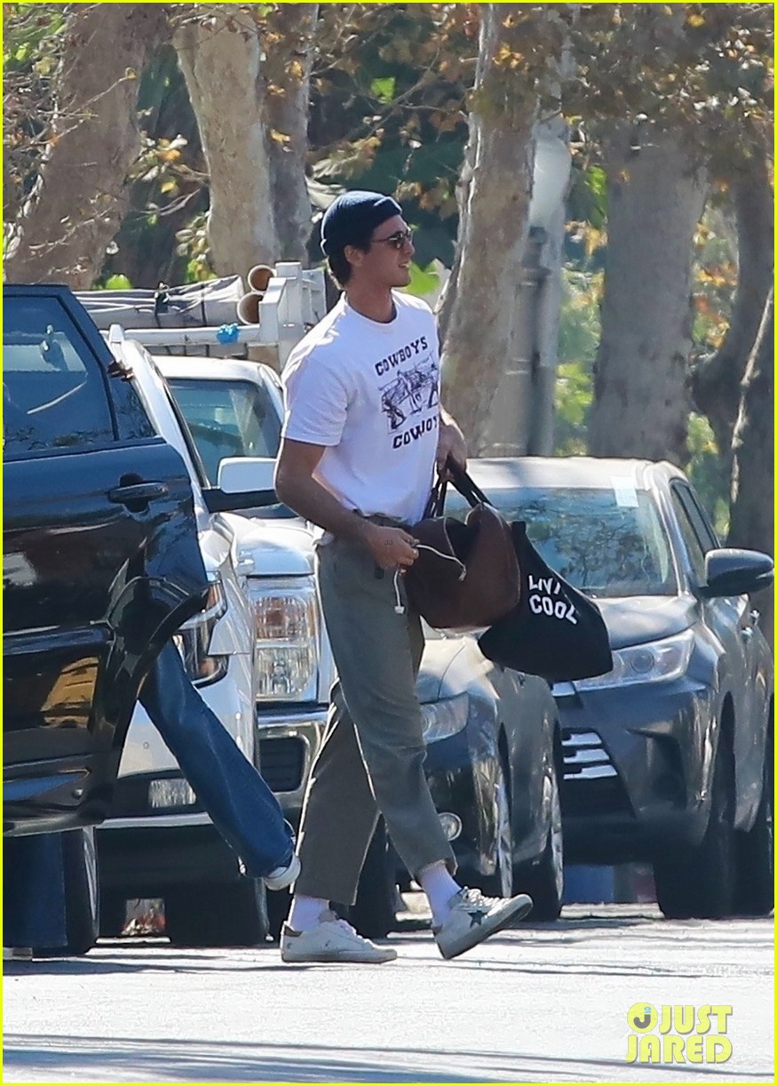 Kaia Gerber & Boyfriend Jacob Elordi Lounge on the Grass Together in Hollywood