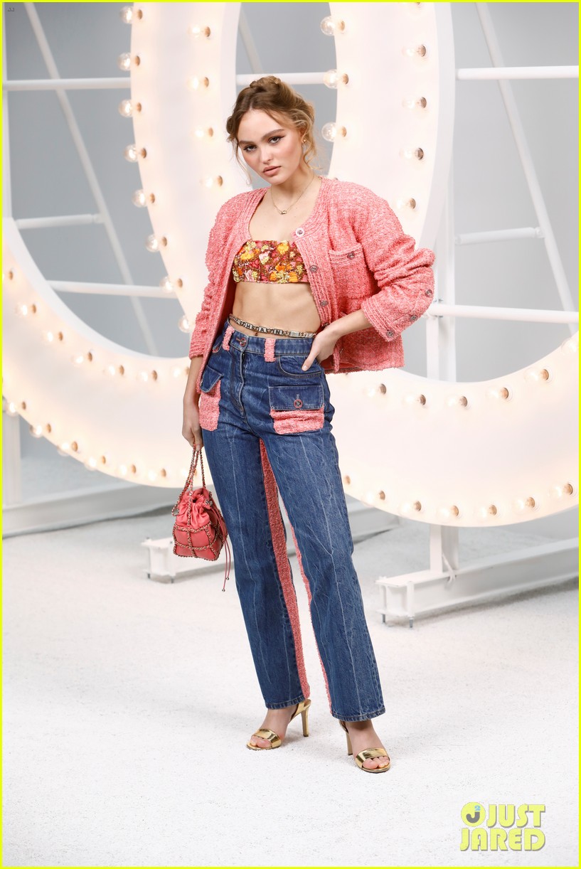 Lily-Rose Depp & Mom Vanessa Paradis Attend Chanel's Paris Fashion Week Show