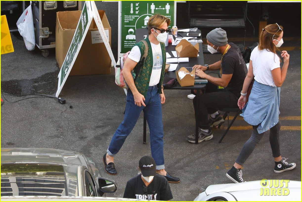 Harry Styles Wears a 'VOTE' Shirt on 'Don't Worry Darling' Set (Photos)