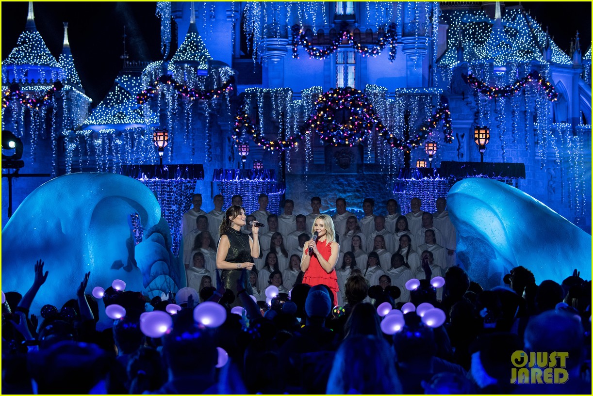 Julianne & Derek Hough Co-Hosting Disney's Magical Holiday Celebration!
