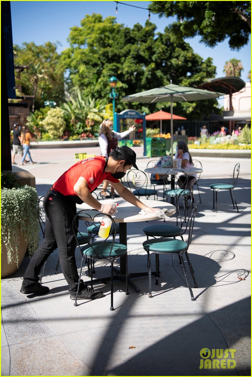 Anaheim's Downtown Disney District To Extend Opening to California Adventure's Buena Vista Street