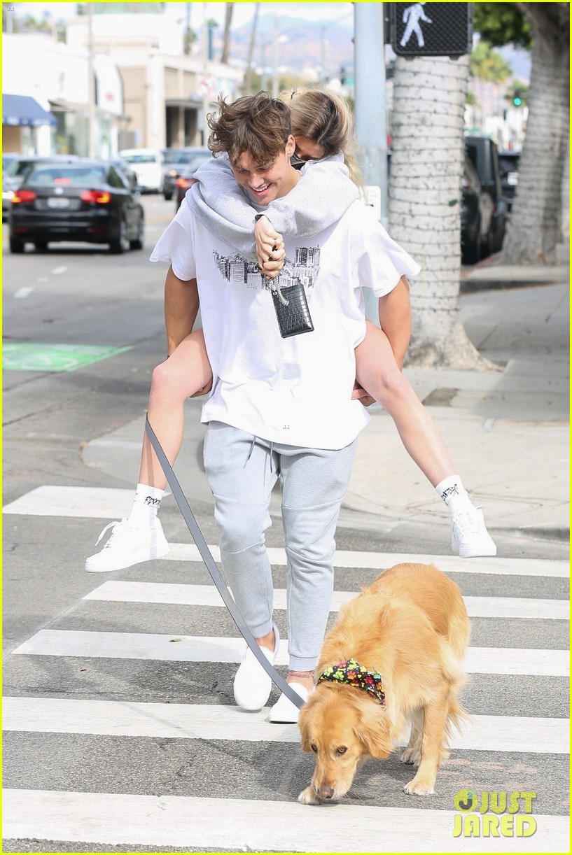Noah Beck Gives Dixie D'Amelio a Piggyback Ride After Breakfast Date