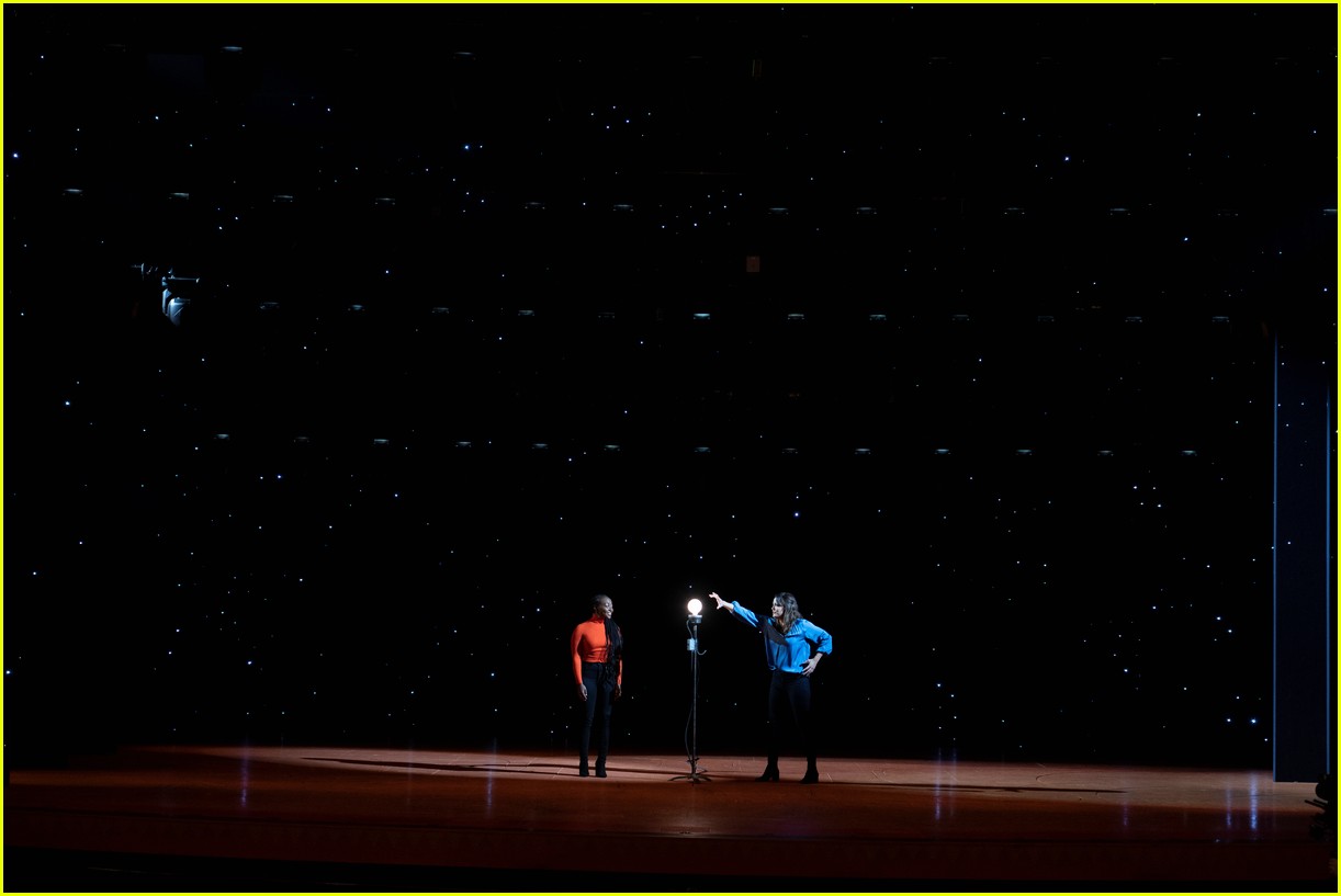 The Disney Holiday Singalong Airs Tonight - Full List of Songs & Performers!
