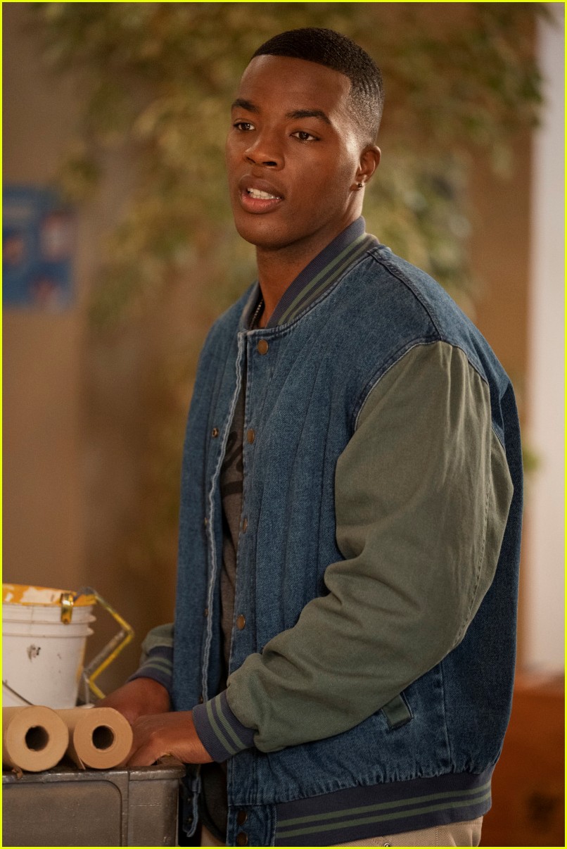 Check out New Photos & the Synopsis For the First Episode of 'All American' Season 3