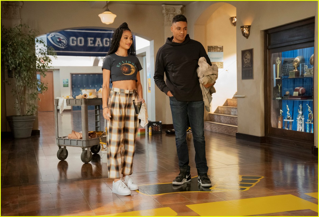Check out New Photos & the Synopsis For the First Episode of 'All American' Season 3