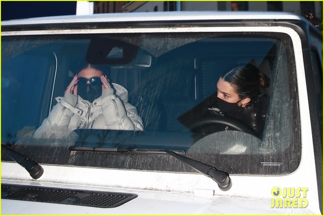 Kendall & Kylie Jenner Bundle Up While Shopping in Aspen