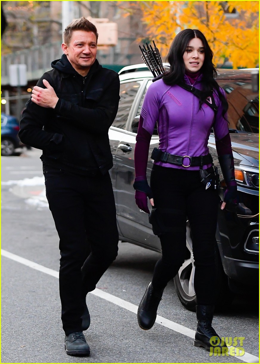 Hailee Steinfeld Turns Into Kate Bishop On 'Hawkeye' Set In NYC