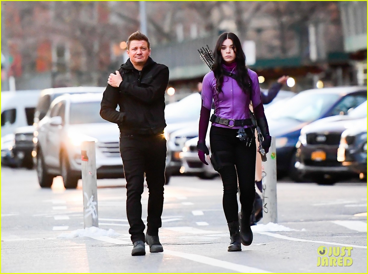 Hailee Steinfeld Turns Into Kate Bishop On 'Hawkeye' Set In NYC