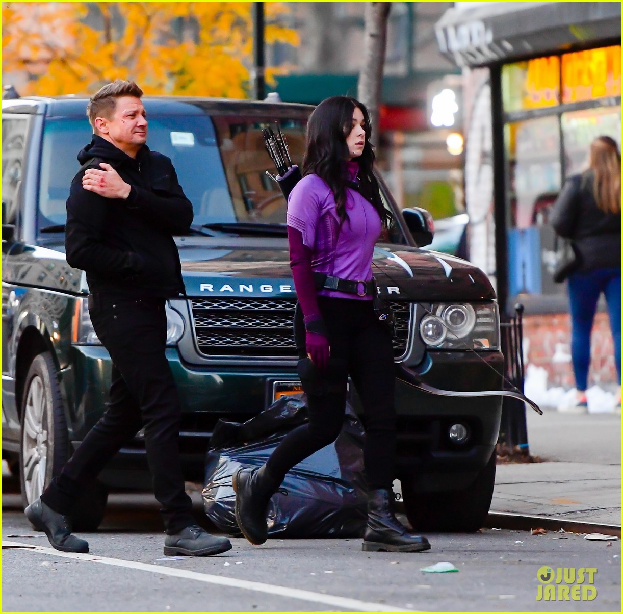 Hailee Steinfeld Turns Into Kate Bishop On 'Hawkeye' Set In NYC