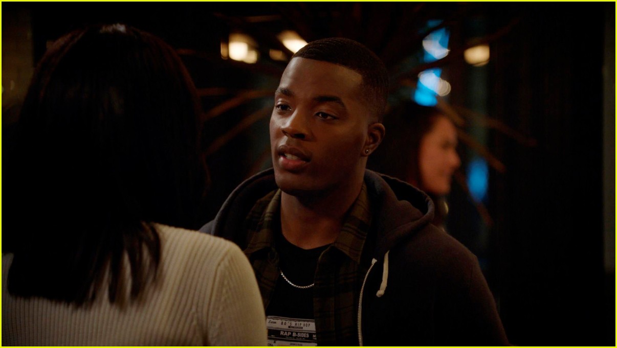 'All American' Showrunner Reveals How They Filmed Large Crowd Scenes Amid Pandemic