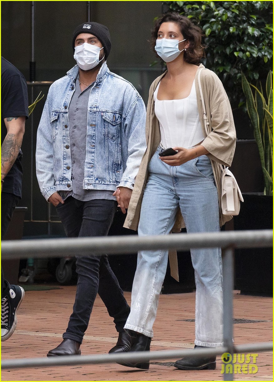 Zac Efron Is Still Going Strong with Girlfriend Vanessa Valladares - See New Photos!