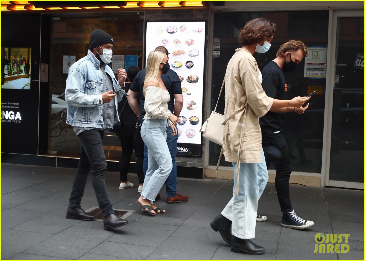 Zac Efron Is Still Going Strong with Girlfriend Vanessa Valladares - See New Photos!