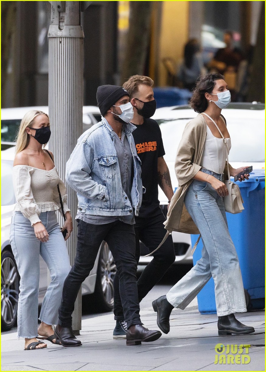 Zac Efron Is Still Going Strong with Girlfriend Vanessa Valladares - See New Photos!