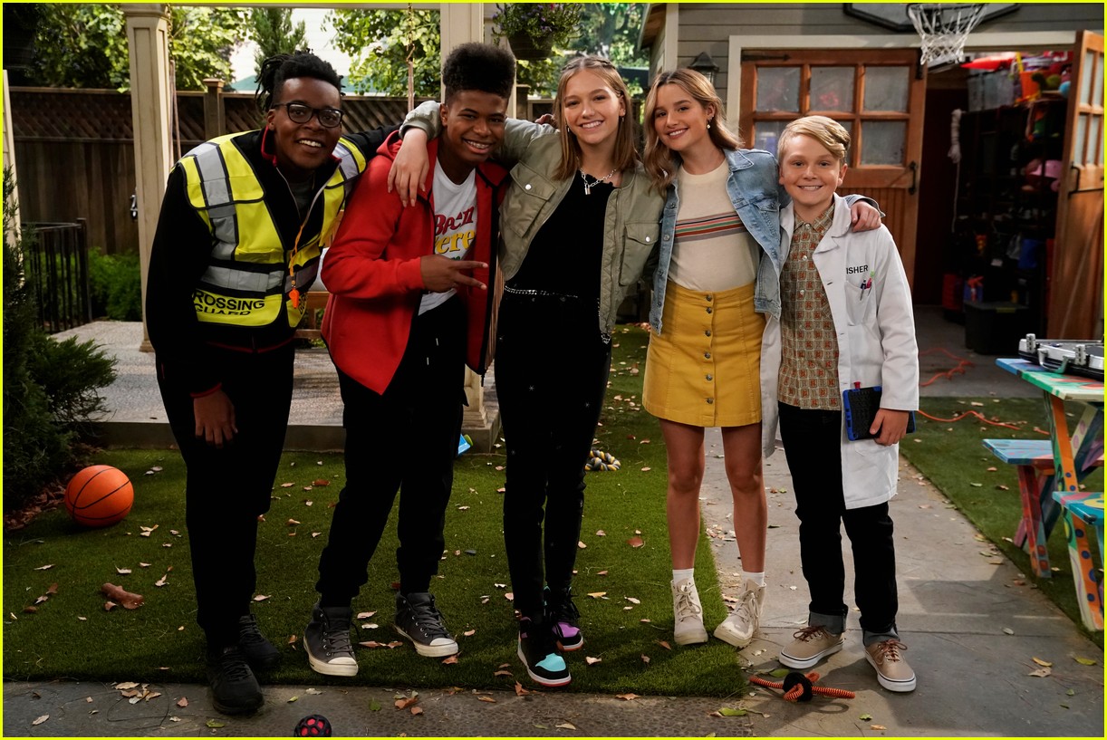 Nickelodeon Orders Additional Episodes of 'Side Hustle'!!