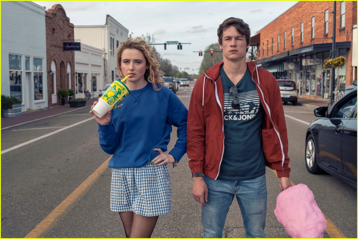 Kathryn Newton & Kyle Allen Get Stuck In a Time Loop In 'The Map of Tiny Perfect Things' Trailer