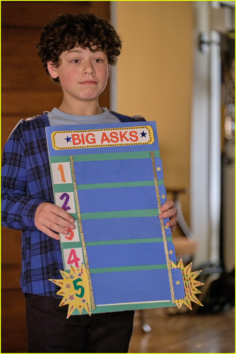 Jenna Ortega Stars In 'Yes Day' Trailer With Jennifer Garner, Edgar Ramirez & More