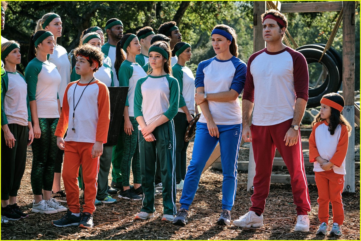 Jenna Ortega Stars In 'Yes Day' Trailer With Jennifer Garner, Edgar Ramirez & More