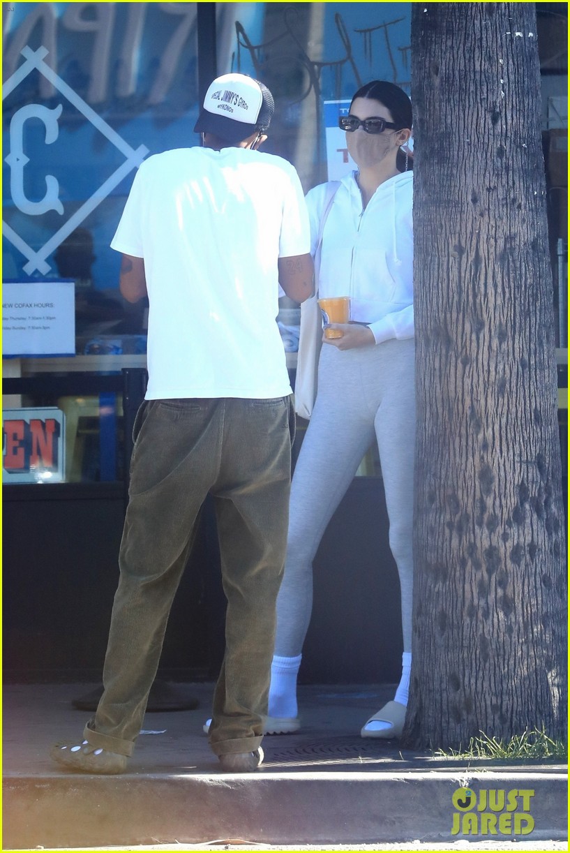 Kendall Jenner Picks Up Juice To Go With A Friend in West Hollywood