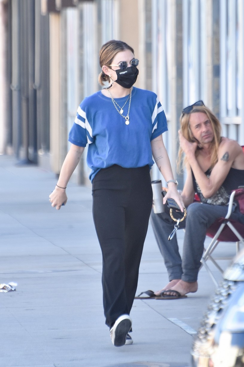 Lucy Hale Runs Errands Around Town After Being Spotted With Skeet Ulrich