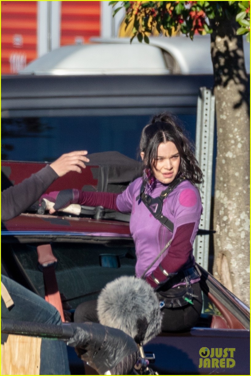 Hailee Steinfeld Continues Filming 'Hawkeye' Series With Co-Star Jeremy Renner - See The New Pics!