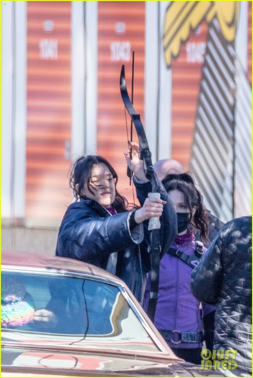 Hailee Steinfeld Continues Filming 'Hawkeye' Series With Co-Star Jeremy Renner - See The New Pics!