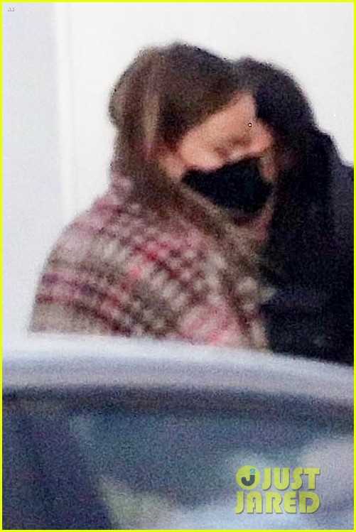 Harry Styles Suits Up on 'Don't Worry Darling' Set, Olivia Wilde Also Spotted