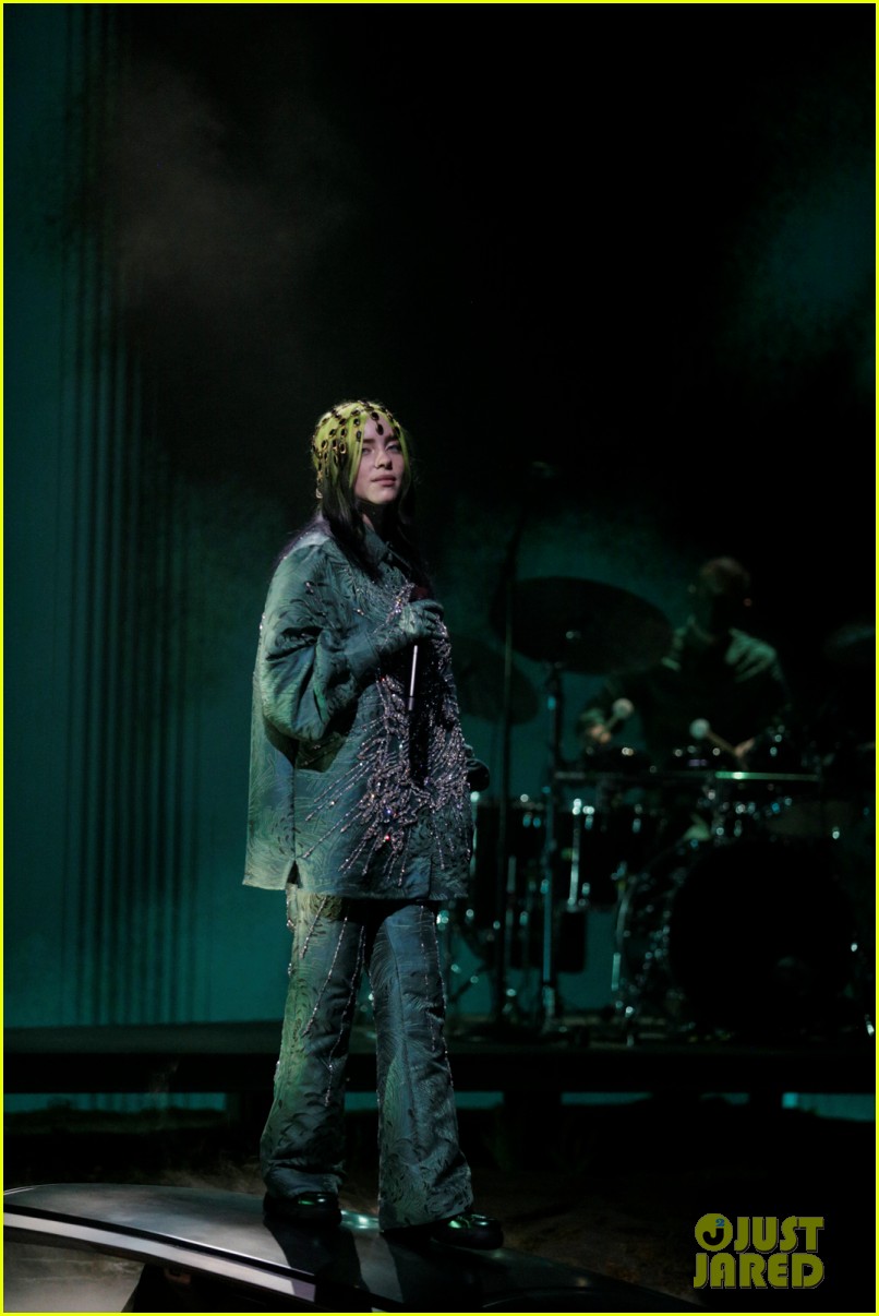 Billie Eilish Performs 'Everything I Wanted' at Grammys 2021 (Photos)