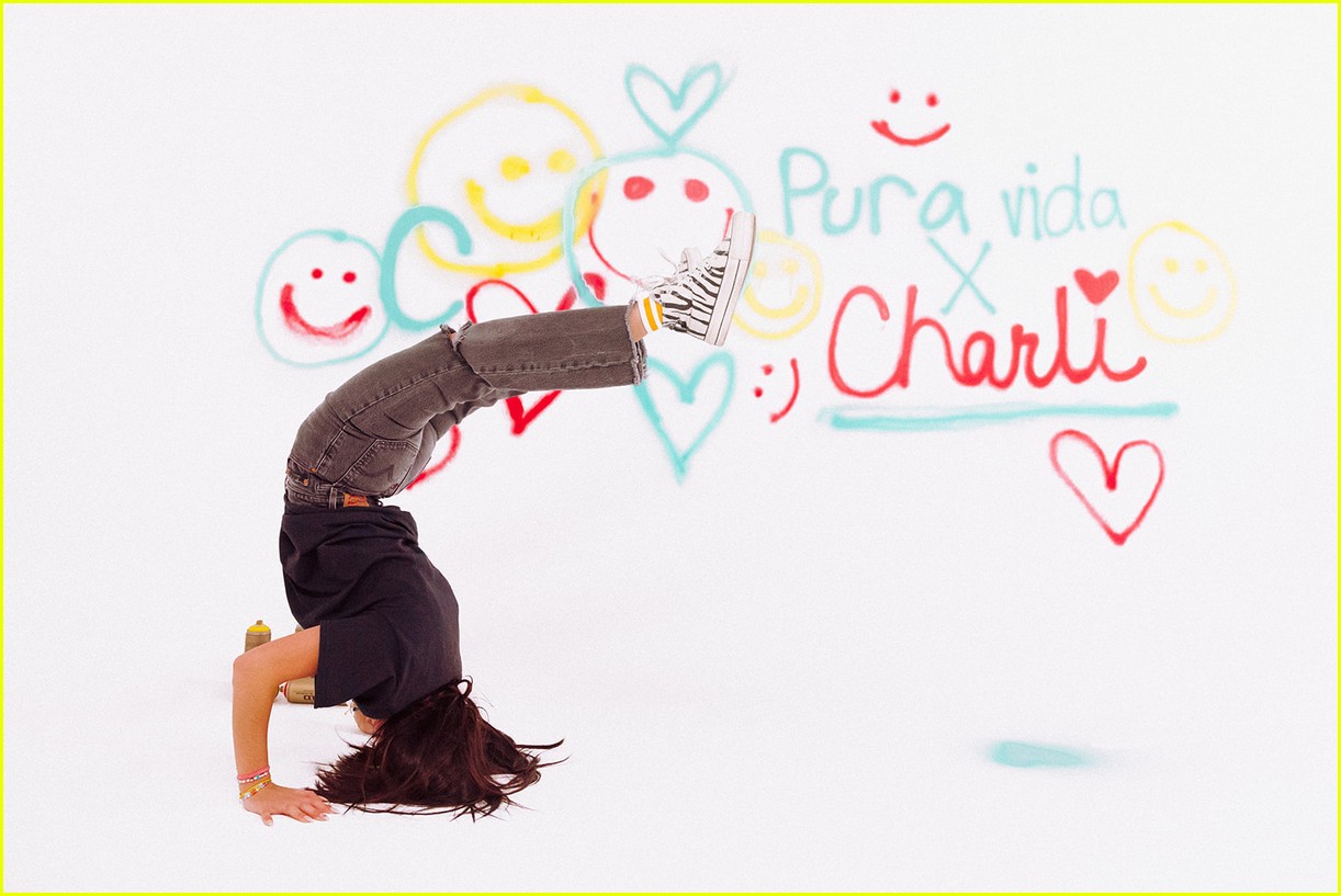 Charli D'Amelio Launches New Bracelet Designs With Pura Vida!