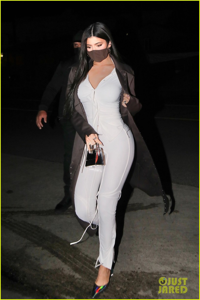 Kylie Jenner Heads Out to Celebrate a Friend's Birthday in Santa Monica!