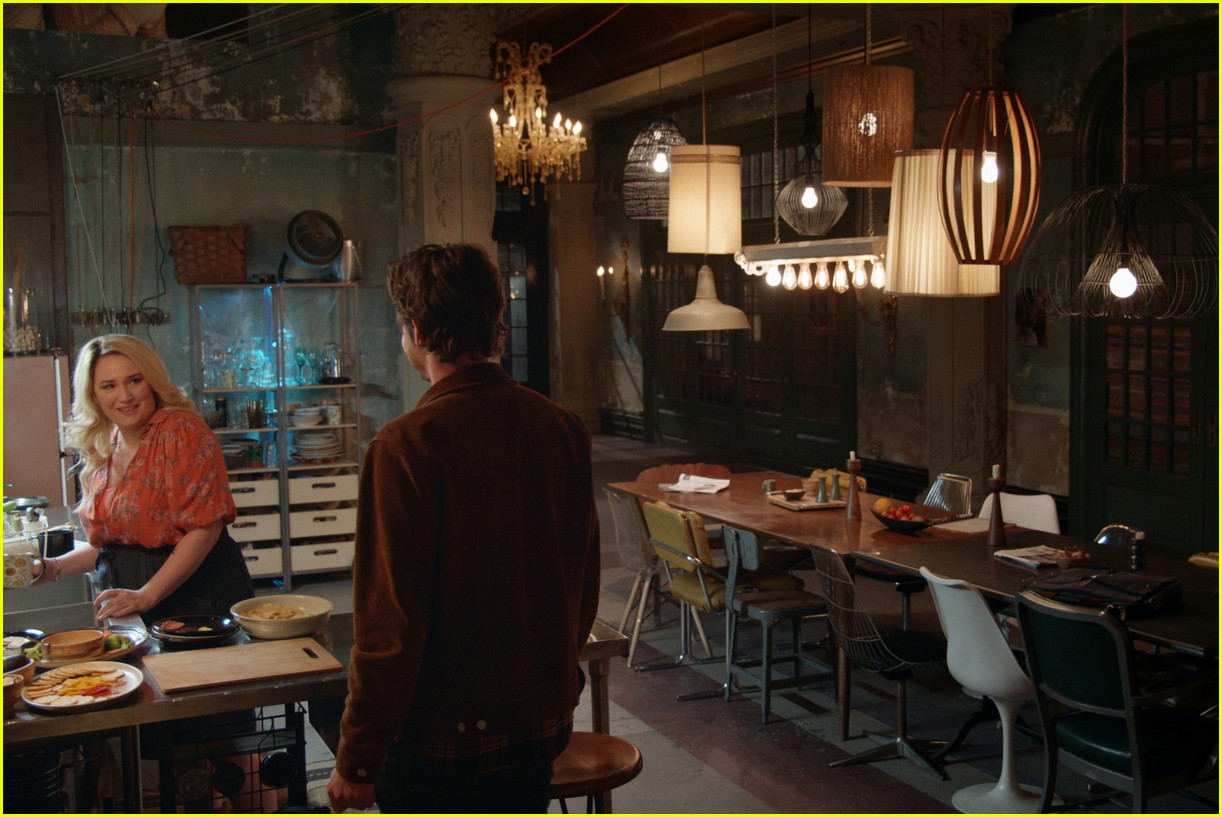 Erik Stocklin To Guest Star, Troian Bellisario Directs 'Good Trouble' Tonight - First Look!