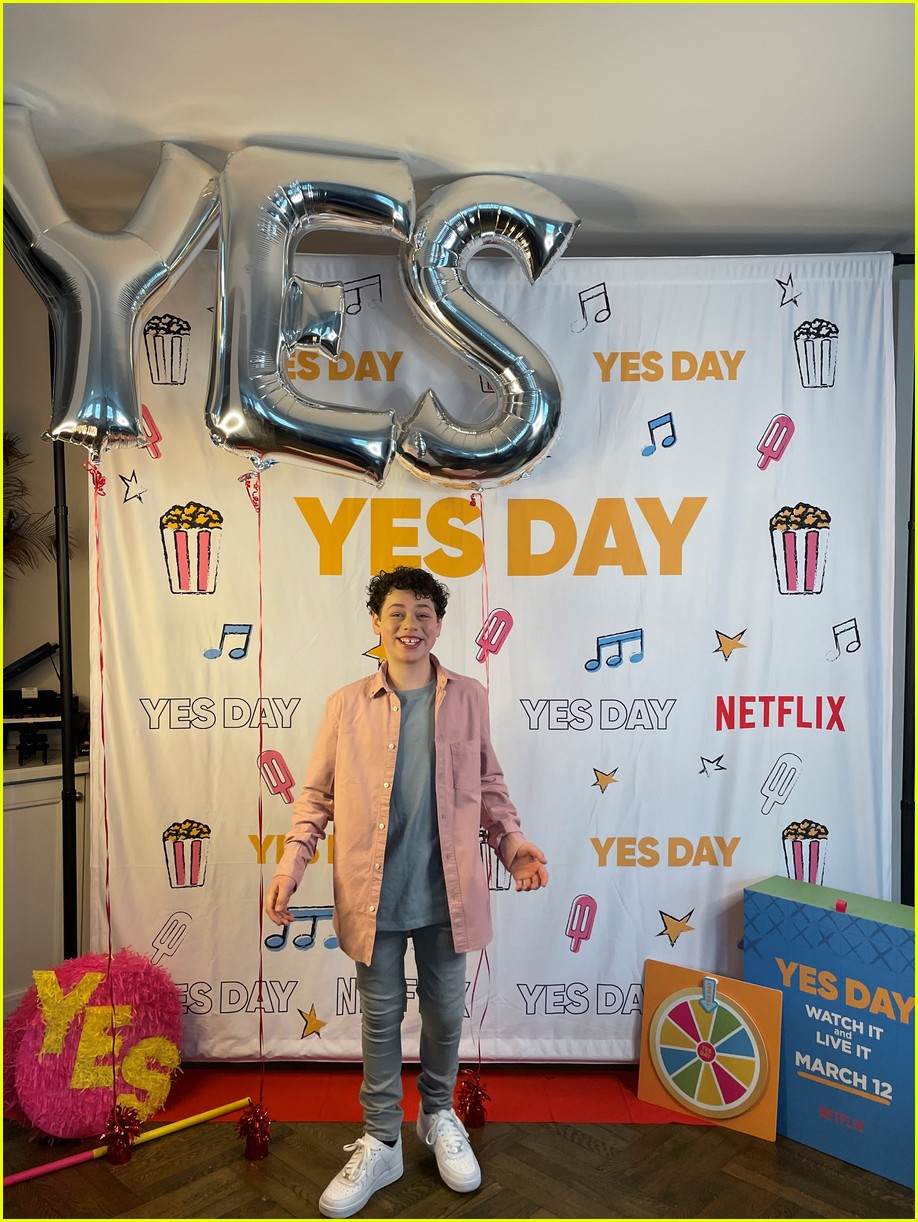 Jenna Ortega, Julian Lerner & More Celebrate 'Yes Day' Virtual Premiere