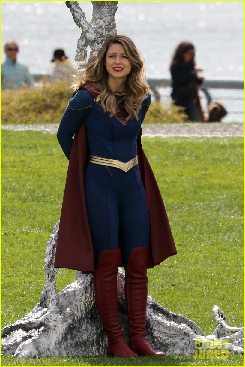 Supergirl Is Tied Up in New Set Photos Featuring Melissa Benoist & More