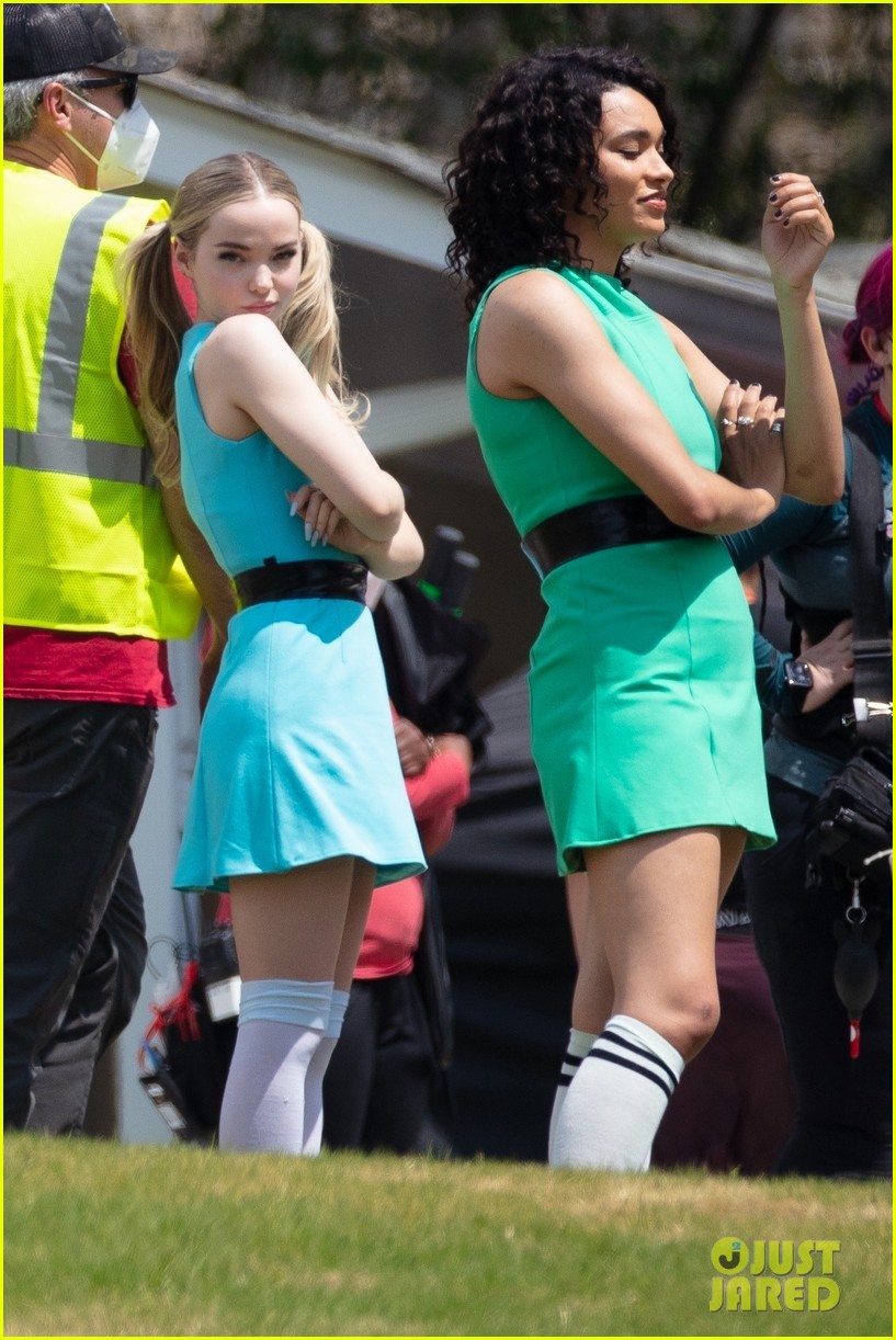 Dove Cameron, Chloe Bennet & Yana Perrault Get Into Character In First 'Powerpuff' Pics!