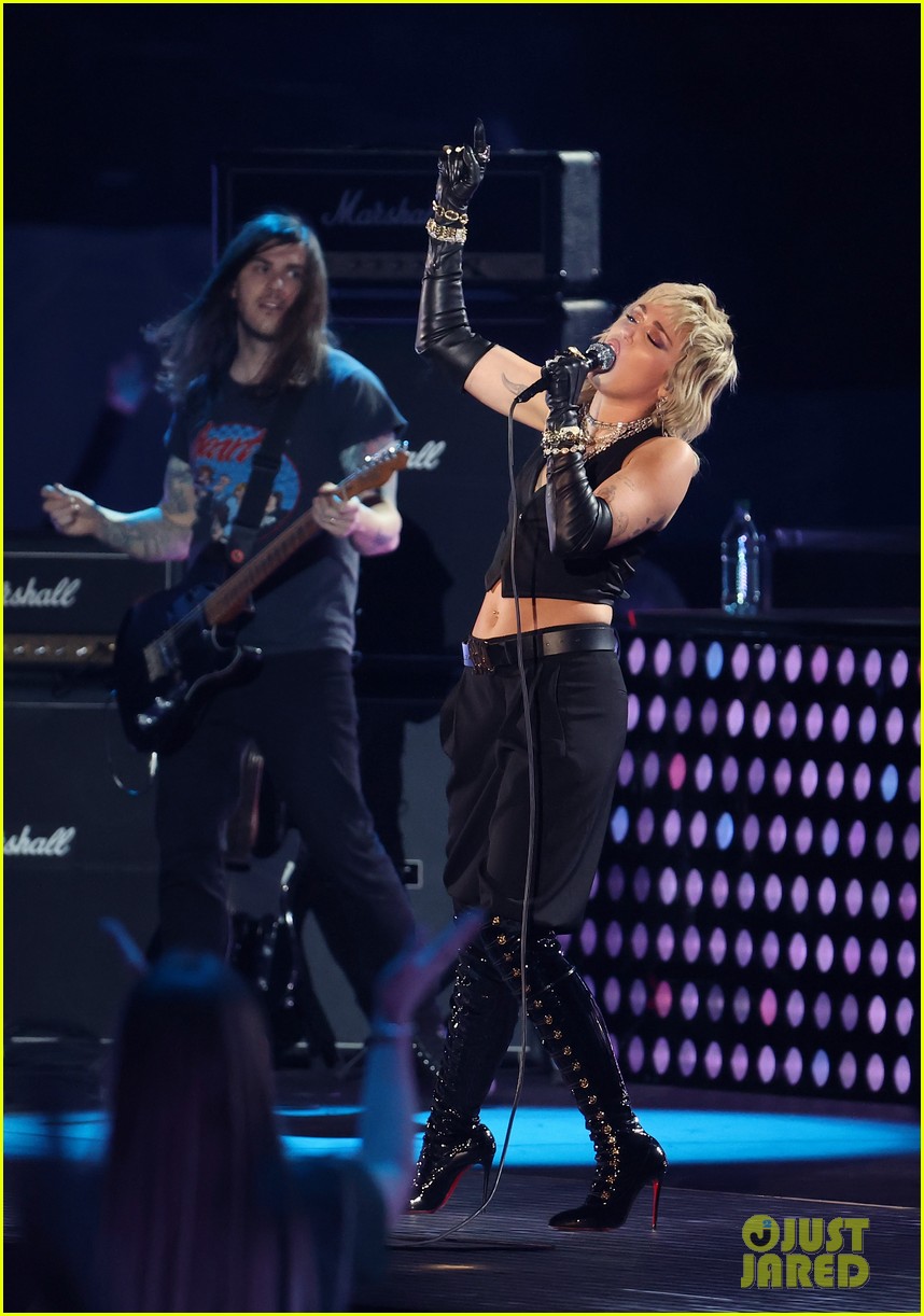 Miley Cyrus Becomes 1 of 3 Female Artists To Do This...