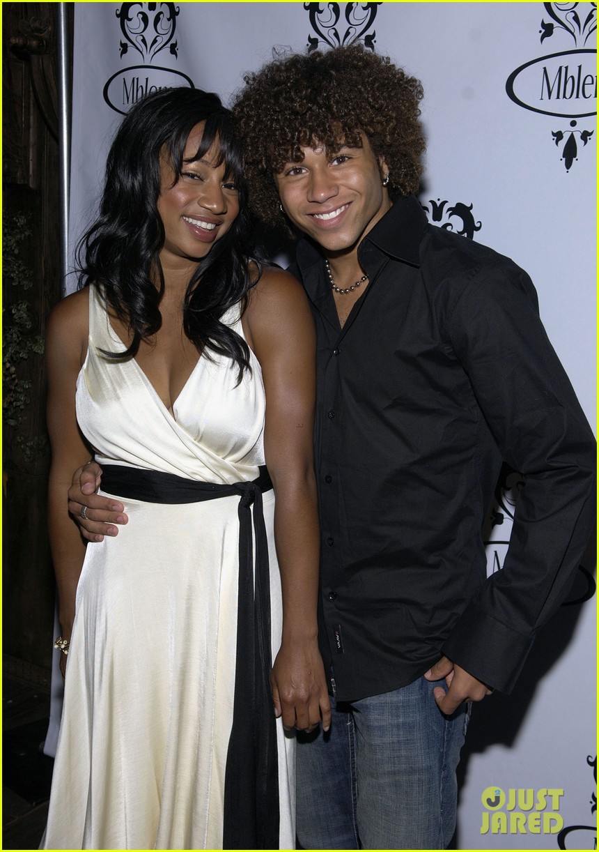 High School Musical's Corbin Bleu & Monique Coleman To Reunite In New Christmas Movie
