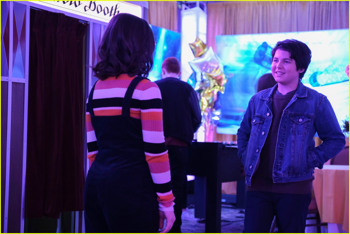 Sofi Friend Zones Evan In This Exclusive 'The Mighty Ducks: Game Changers' Clip