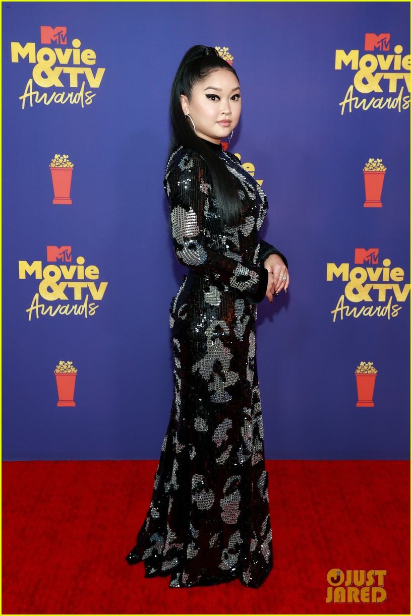 Netflix Stars Lana Condor, Sierra Capri & Jacob Elordi Hit Up MTV Movie & TV Awards 2021